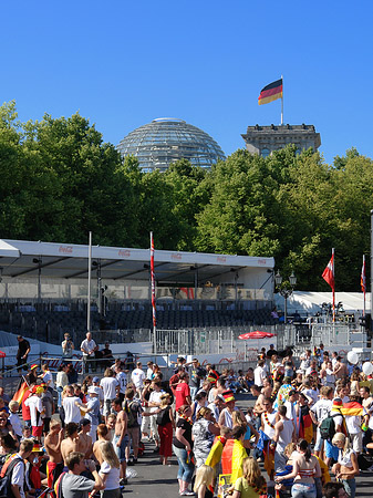 Fanmeile am Reichstag Foto 