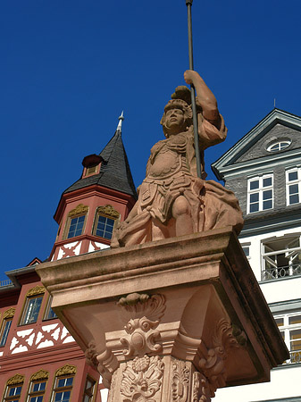 Statue auf dem Samstagsberg