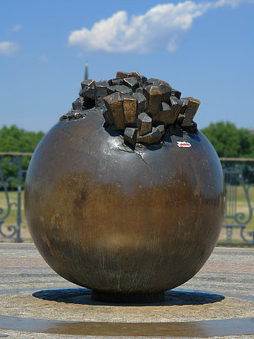 Fotos Kugelskulptur