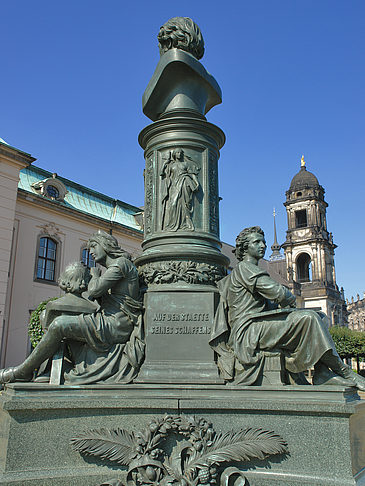 Ernst-Rietschel-Denkmal