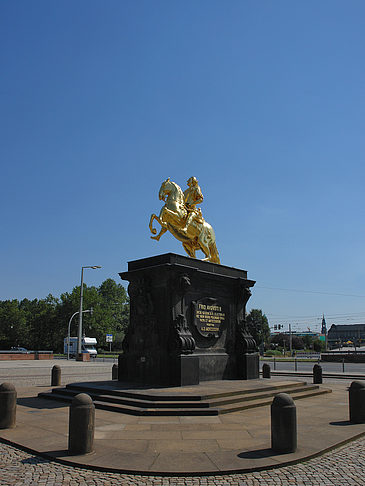 Foto Goldener Reiter
