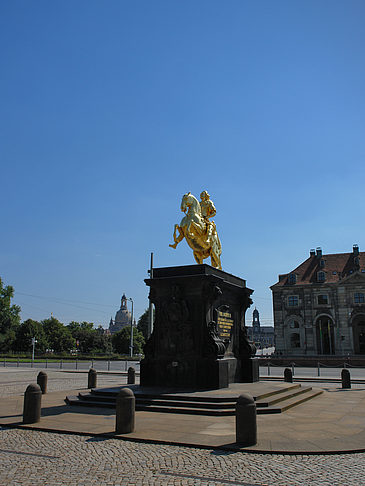 Foto Goldener Reiter