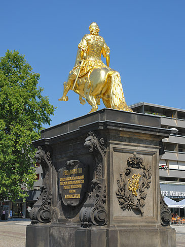 Goldener Reiter Foto 