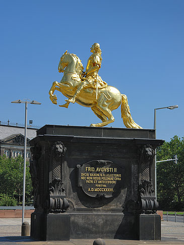 Goldener Reiter Fotos