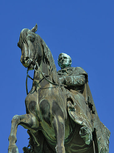 Foto König-Johann-Statue