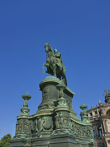 König-Johann-Statue Foto 