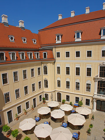 Fotos Innenhof des Taschenbergpalais
