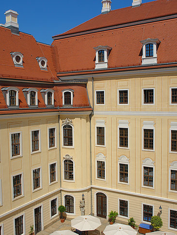 Innenhof des Taschenbergpalais Foto 