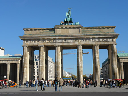 Fotos Platz des 18. März | Berlin