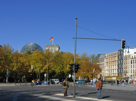 Fotos Platz des 18. März | Berlin