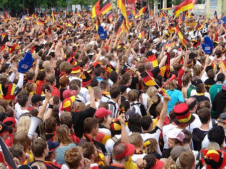 Fotos Fanfest Deutschland-Spiel