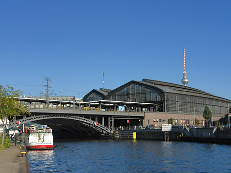 Bahnhof
