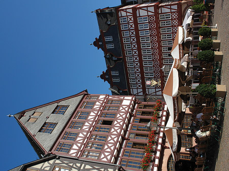 Fotos Haus Löwenstein neben großem Laubenberg | Frankfurt am Main