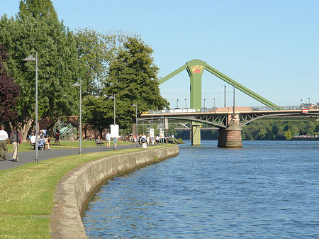 Ignatz-Bubis-Brücke
