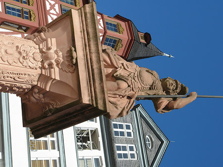 Statue auf dem Samstagsberg