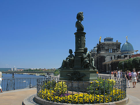 Ernst-Rietschel-Denkmal Foto 