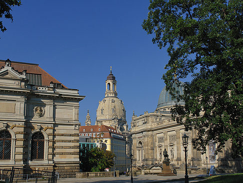 Frauenkirche und Kunstakademie Fotos