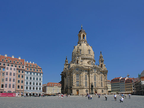 Frauenkirche mit Baustelle