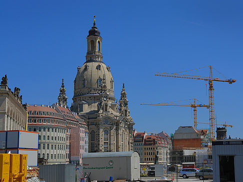 Frauenkirche mit Baustelle