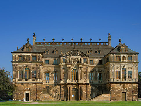Fotos Palais mit Wiese | Dresden