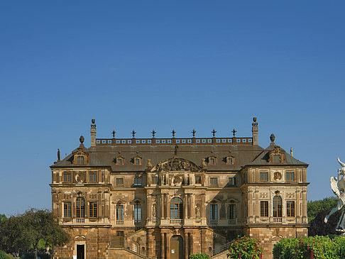 Fotos Palais mit Wiese | Dresden