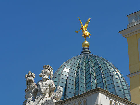 Kunstakademie Fotos