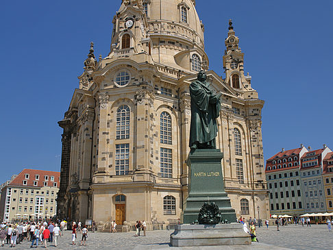 Foto Lutherdenkmal vor der Frauenkirche