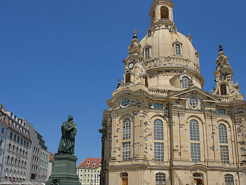 Foto Lutherdenkmal vor der Frauenkirche