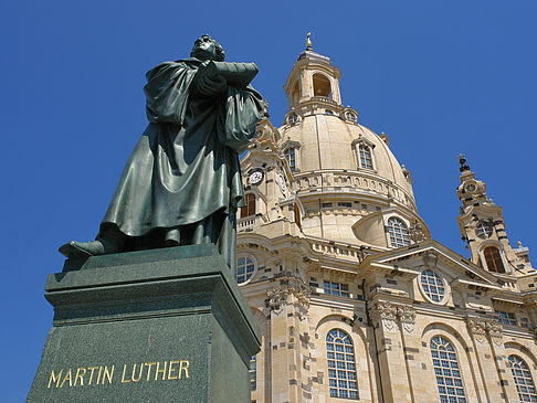 Lutherdenkmal vor der Frauenkirche